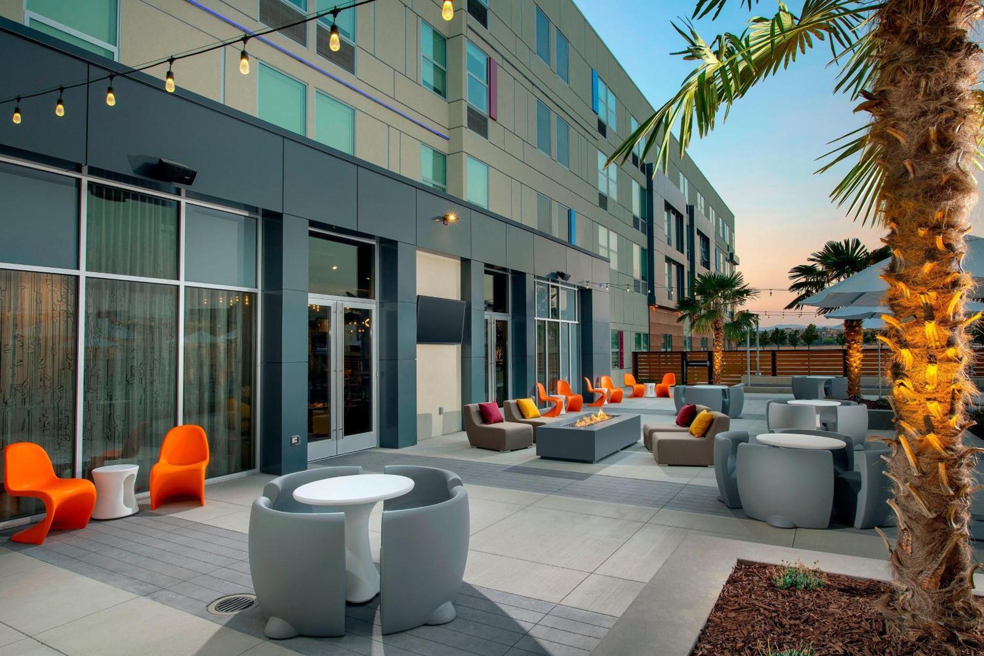 Aloft Dublin-Pleasanton Hotel Buitenkant foto